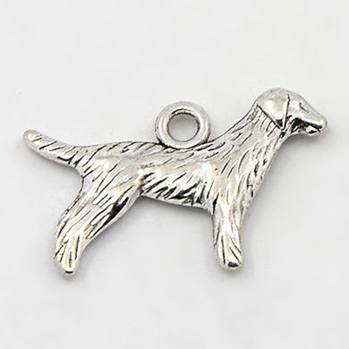 Кулон металевий, сріблястий, у формі собаки, 23х15 мм